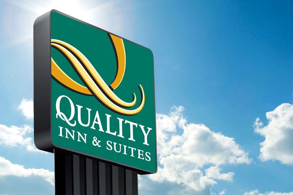 Quality Inn & Suites South Fork Exterior photo